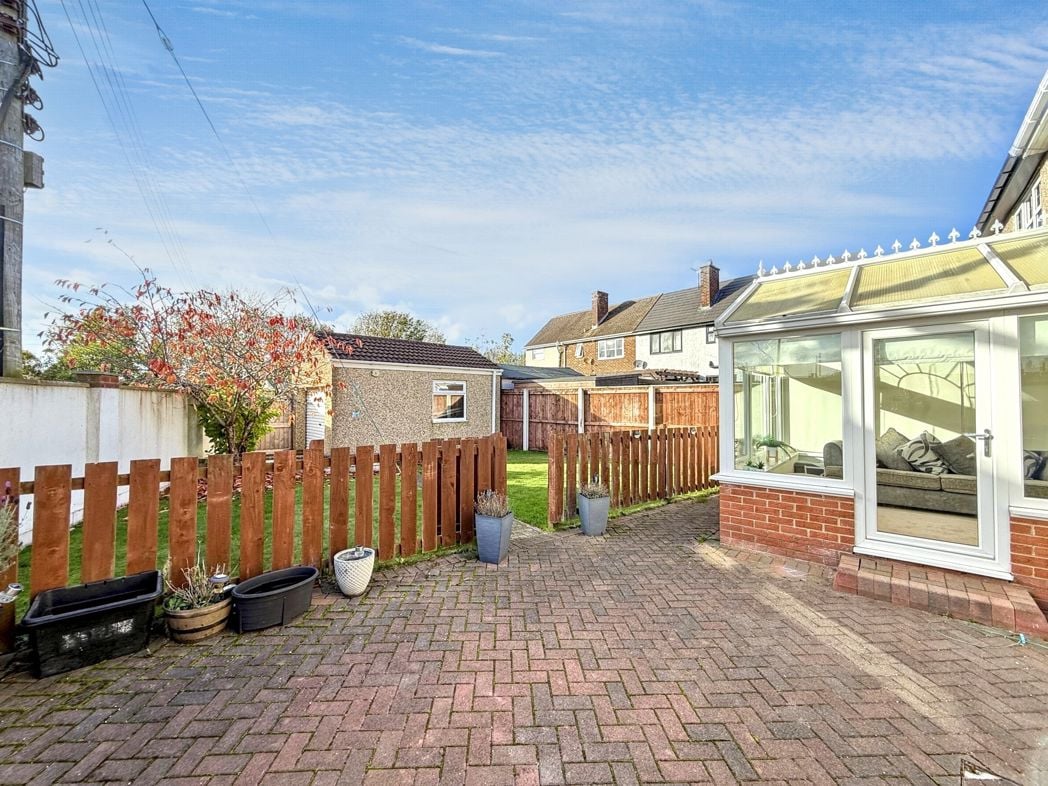 Property image 23 of 27
