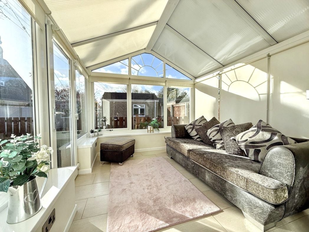 Property image 12 of 27