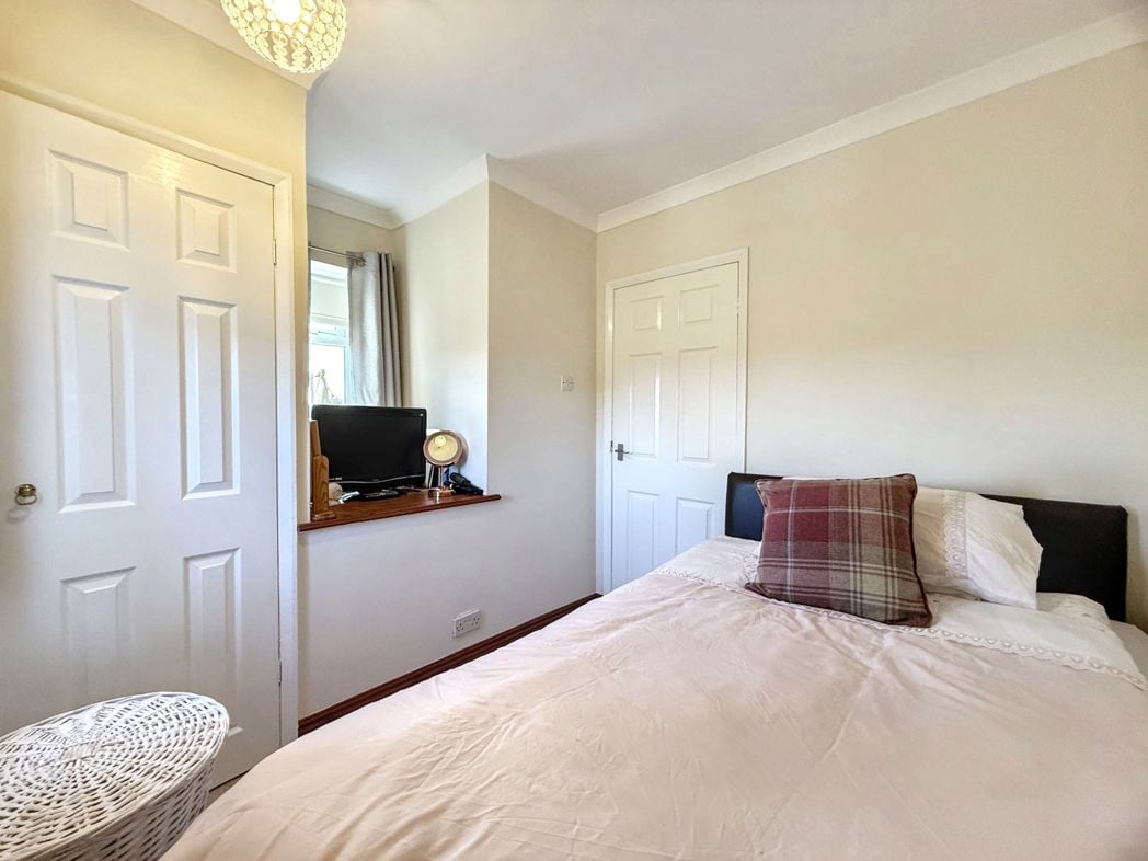 Property image 20 of 27
