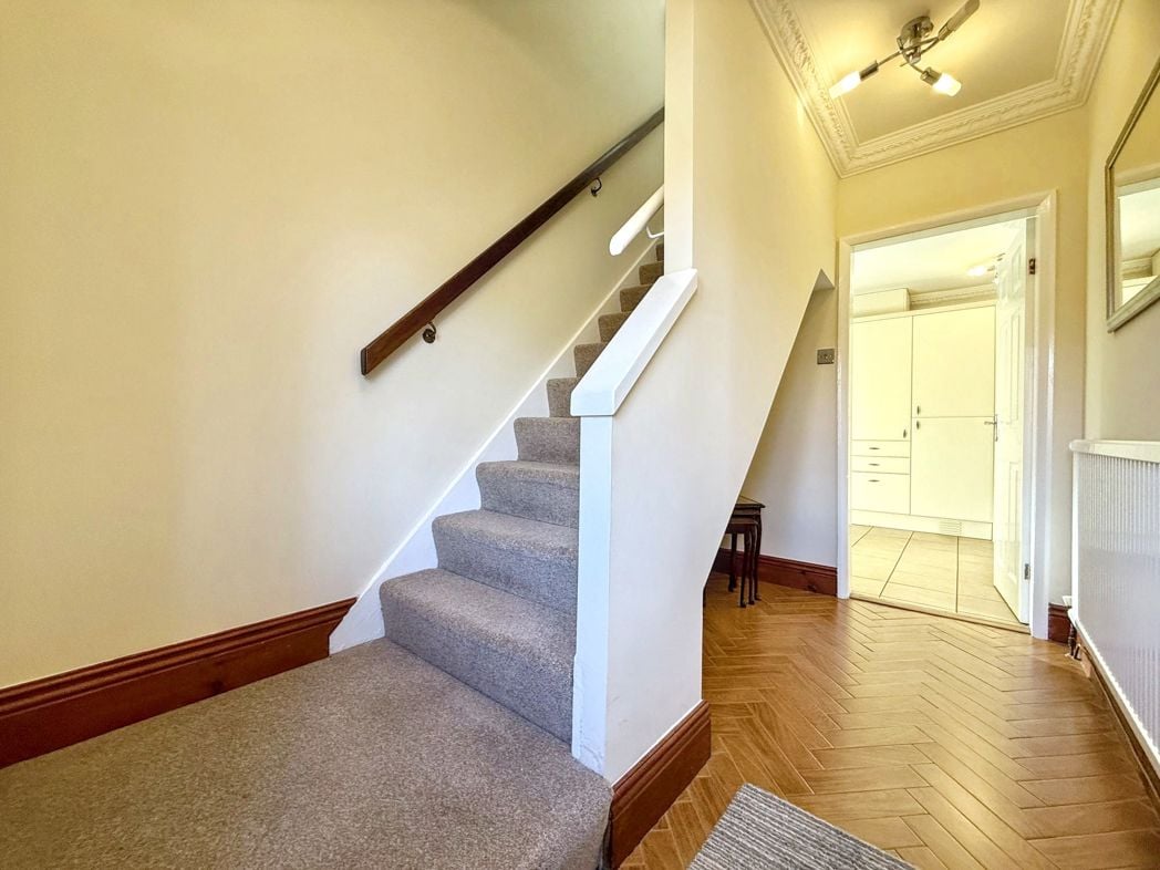 Property image 3 of 27
