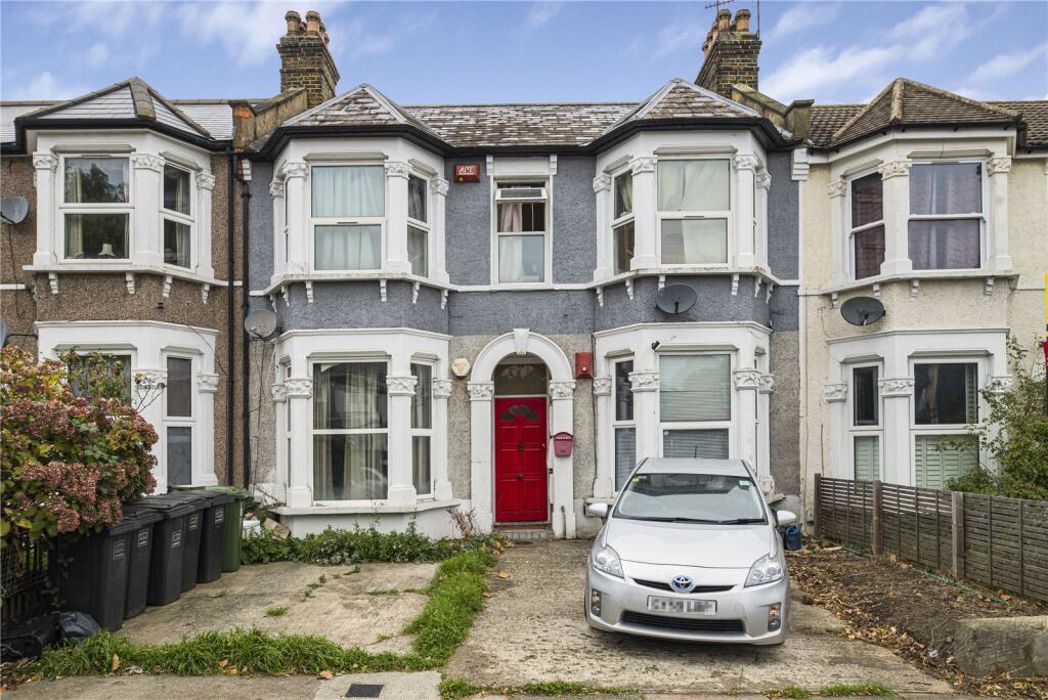 Property image 1 of 7