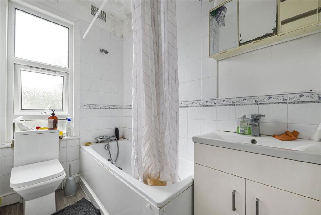 Property image 3 of 7