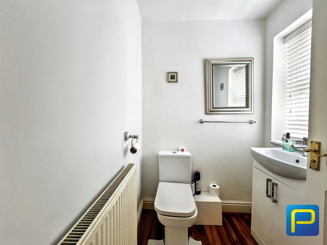 Property image 18 of 32