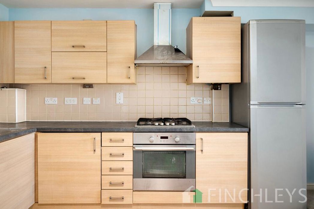 Property image 2 of 10