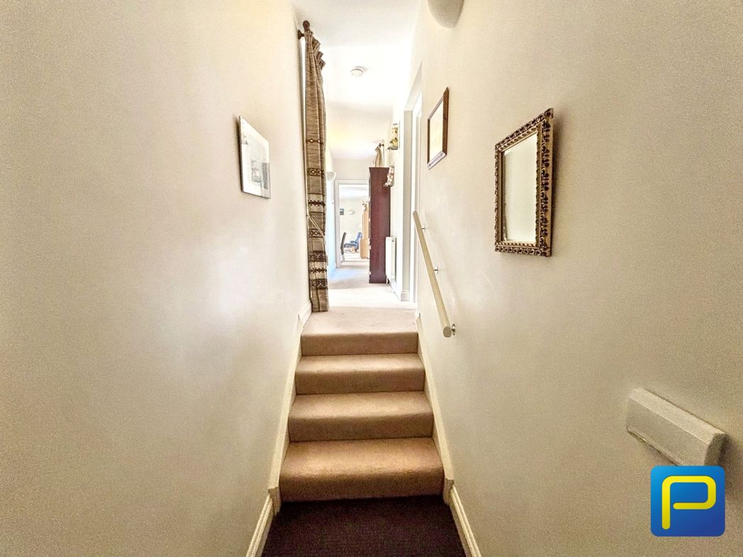 Property image 11 of 14