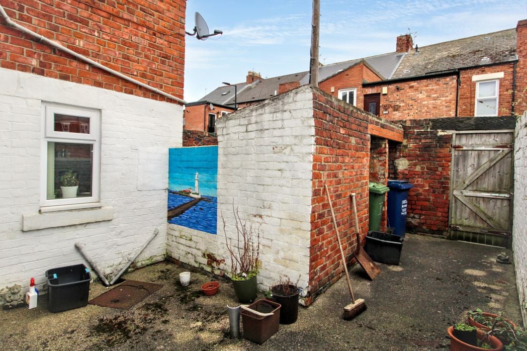 Property image 6 of 6