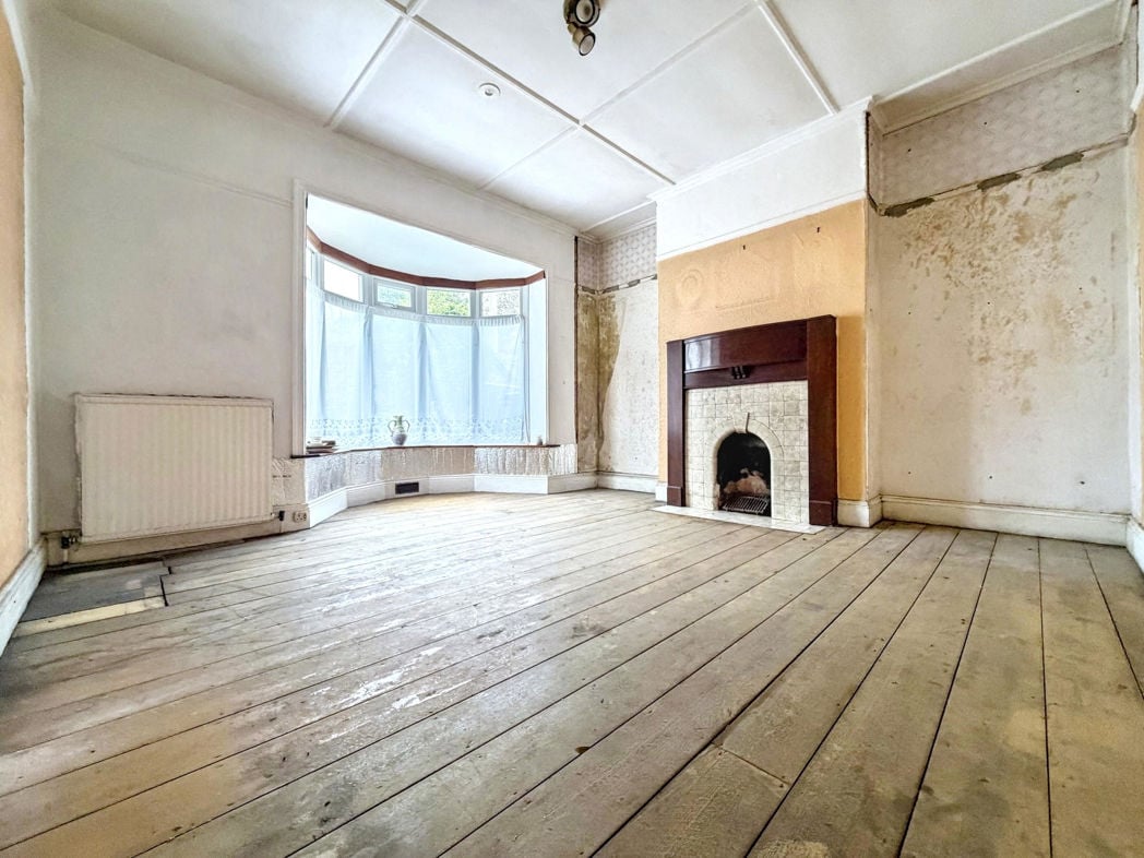 Property image 2 of 24