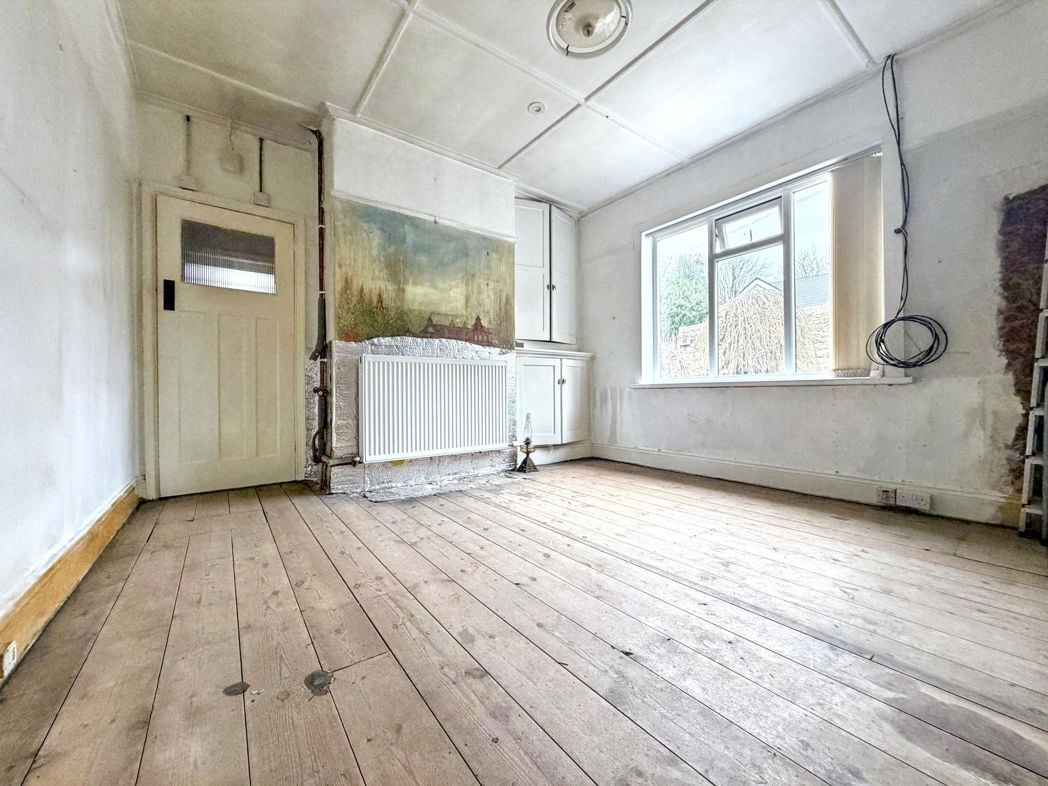Property image 4 of 24