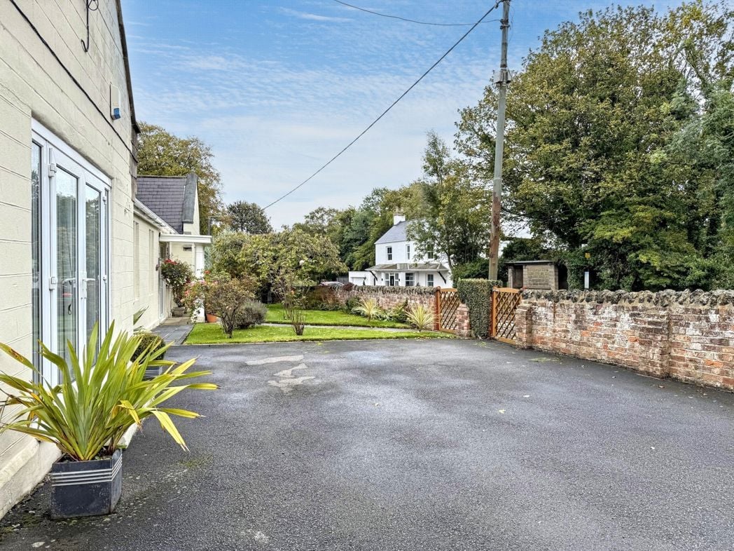 Property image 34 of 35