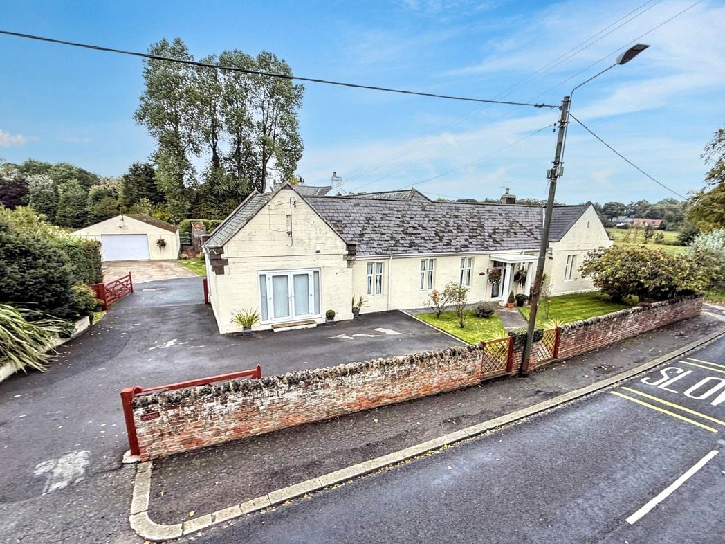Property image 1 of 35