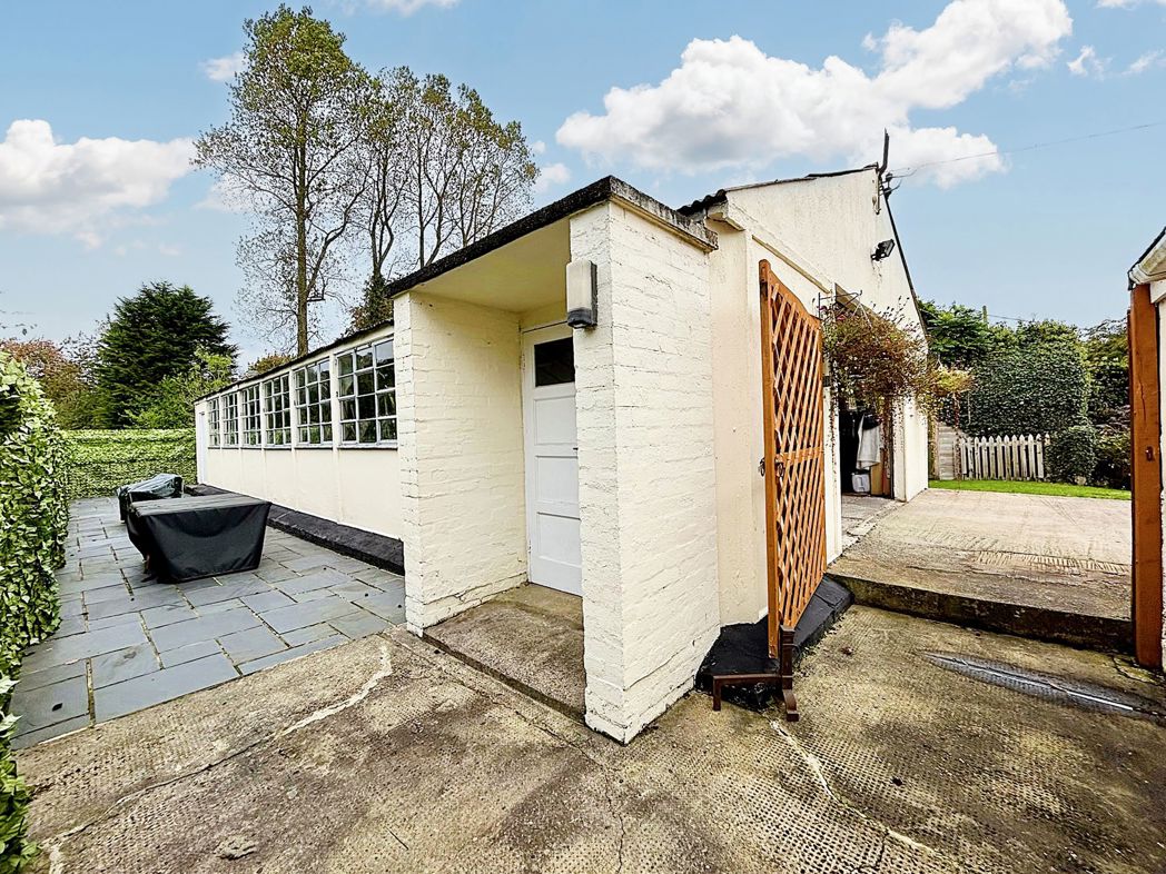Property image 32 of 35