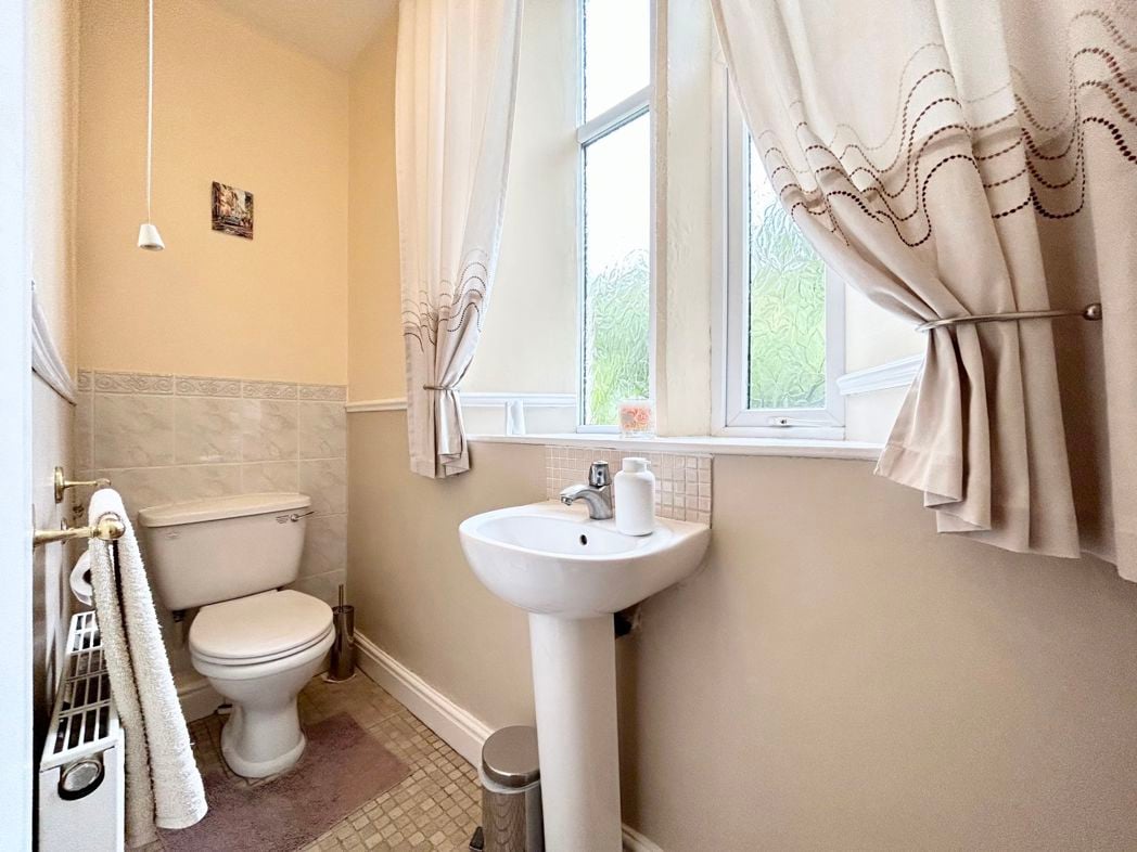 Property image 17 of 35