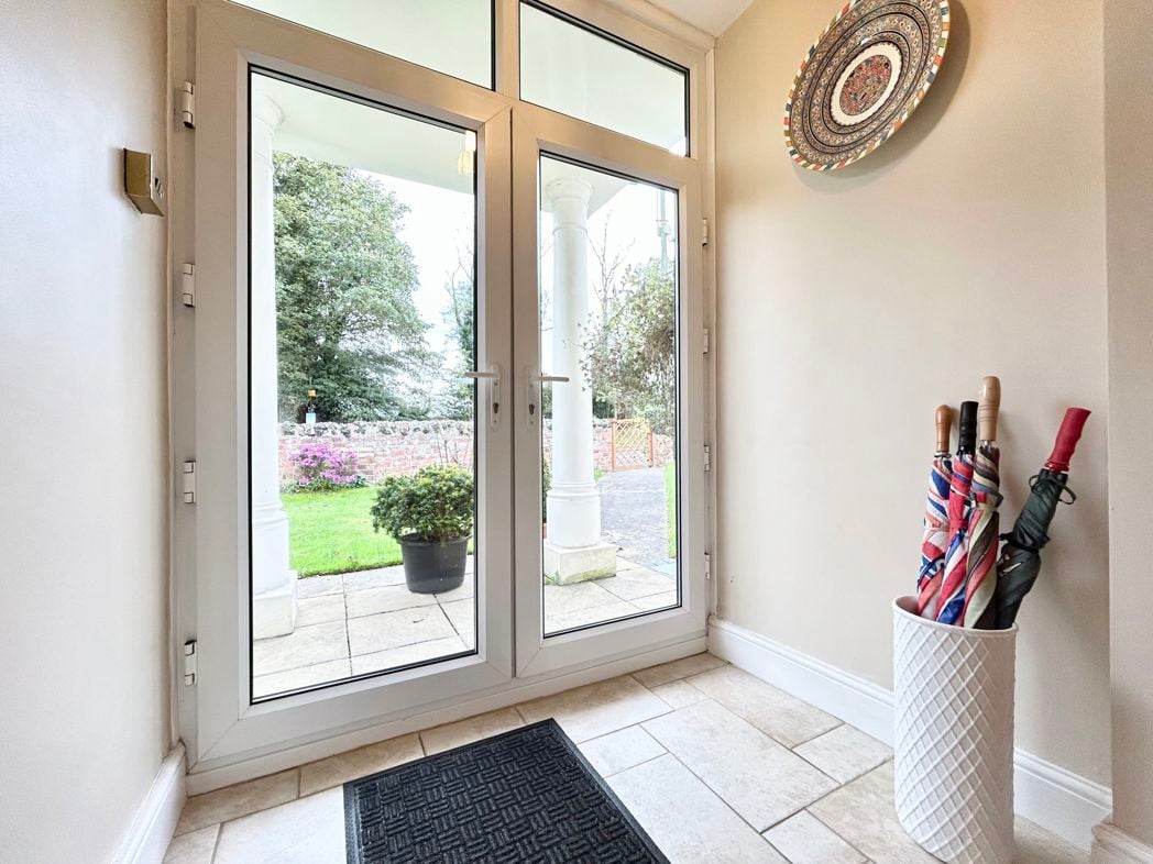 Property image 16 of 35