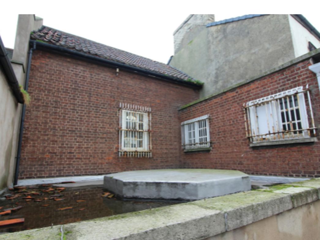 Property image 5 of 5