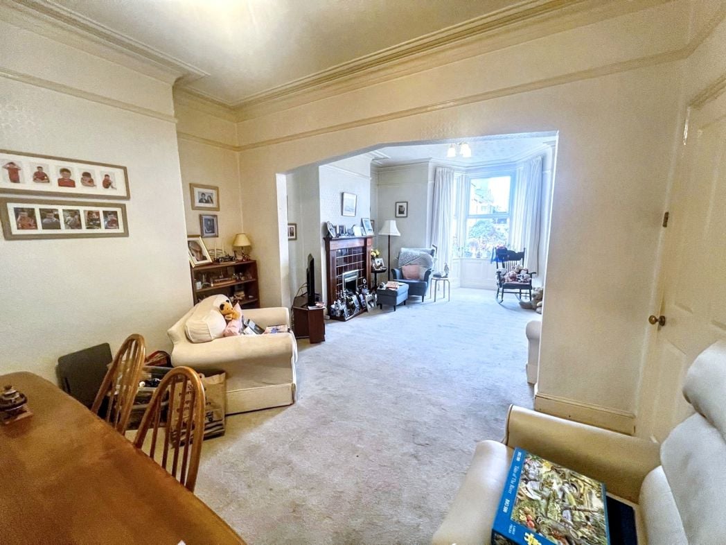 Property image 4 of 14