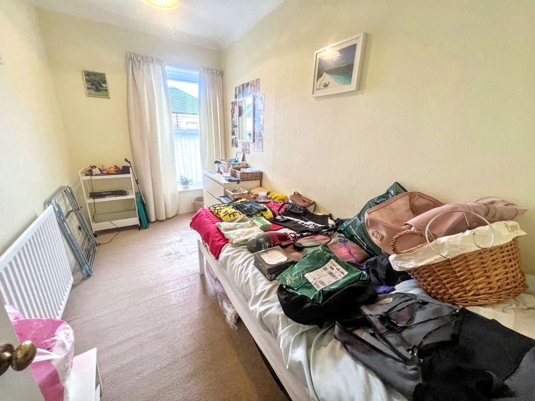 Property image 11 of 14