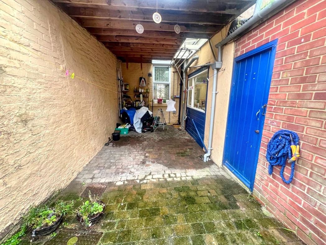 Property image 13 of 14