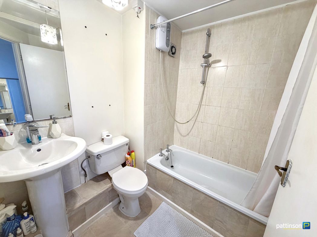 Property image 13 of 15
