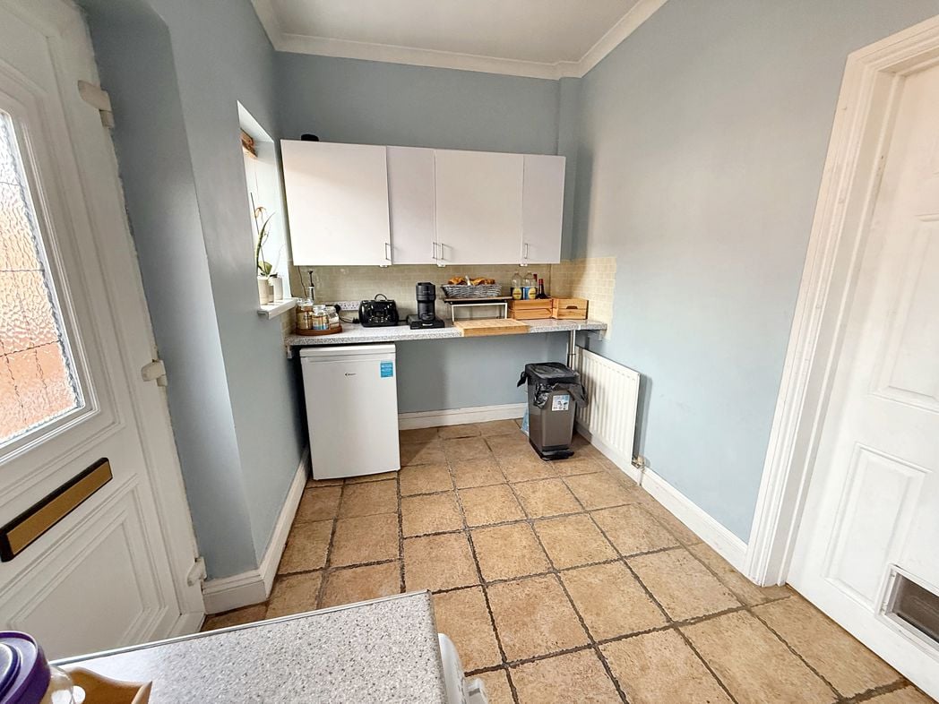 Property image 4 of 9
