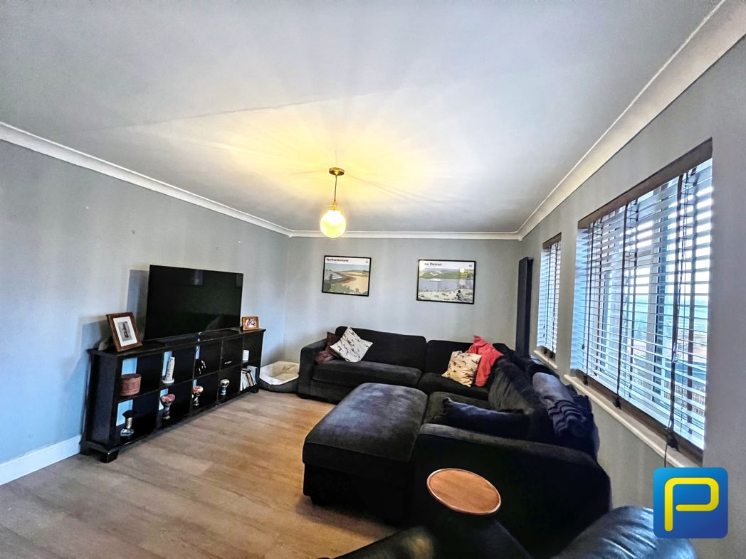 Property image 13 of 22