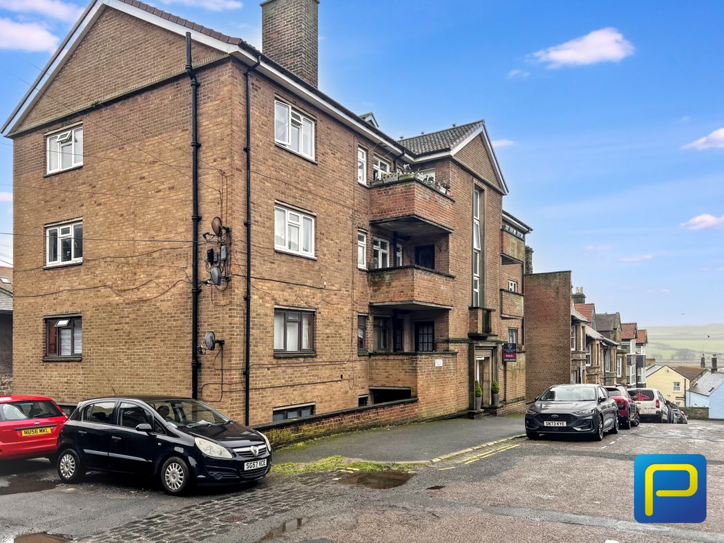 Property image 4 of 22