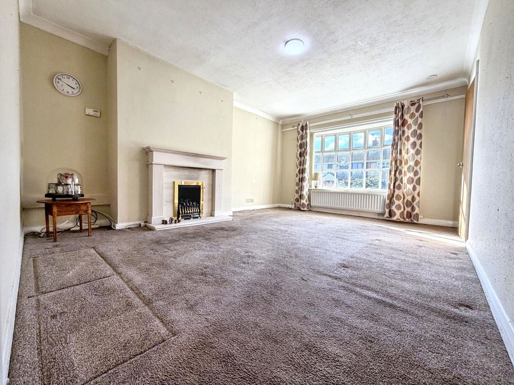 Property image 2 of 17