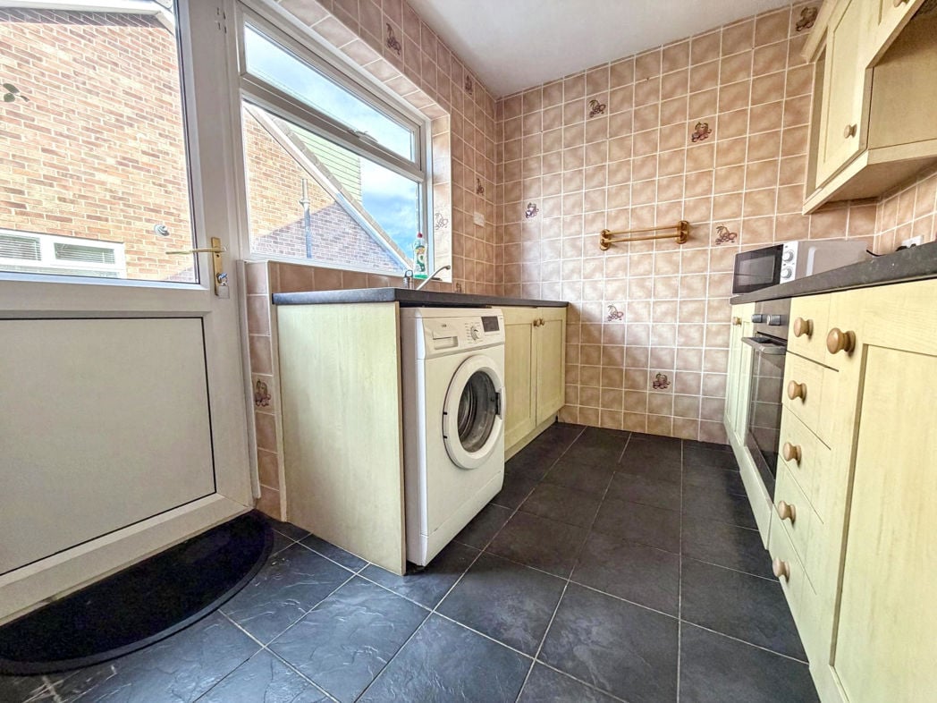 Property image 7 of 17
