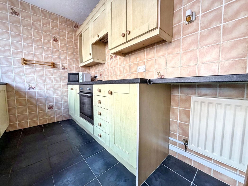Property image 8 of 17