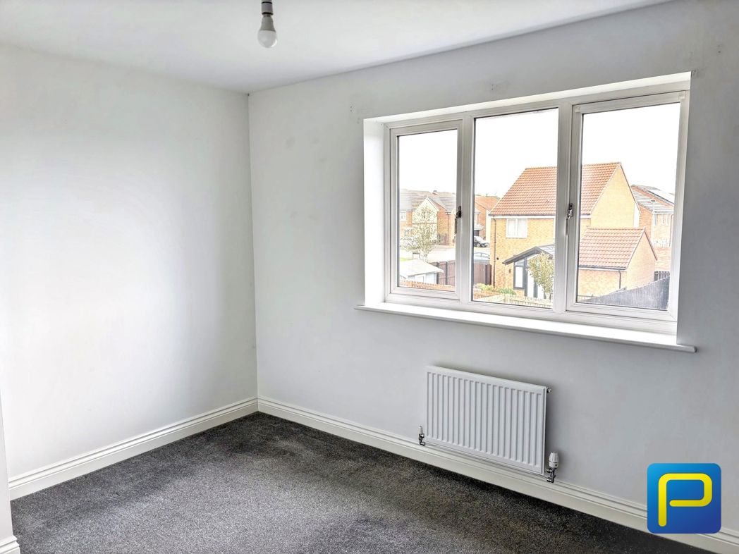 Property image 11 of 14