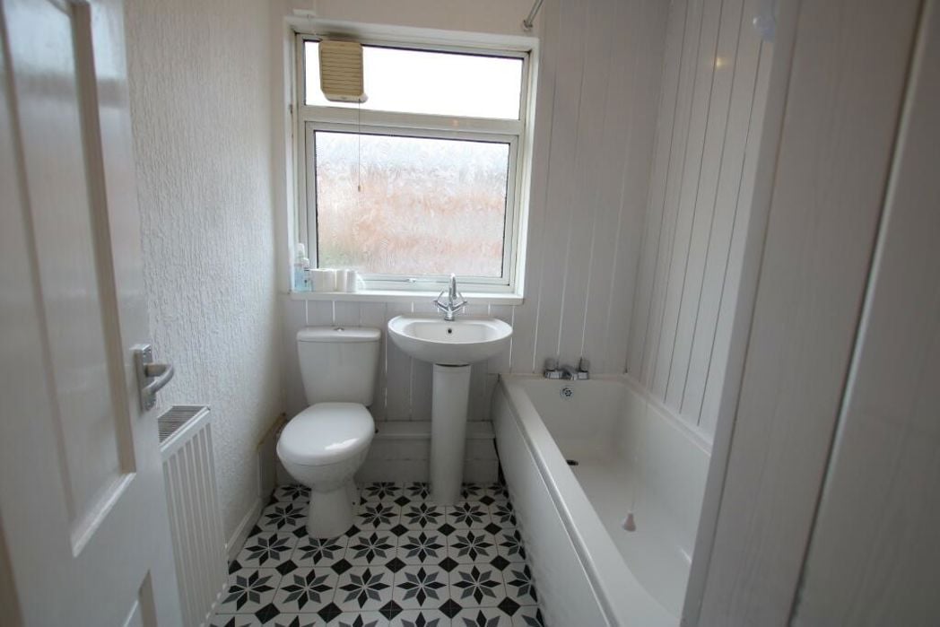 57, Blackburn, Lancashire, BB2 1NQ