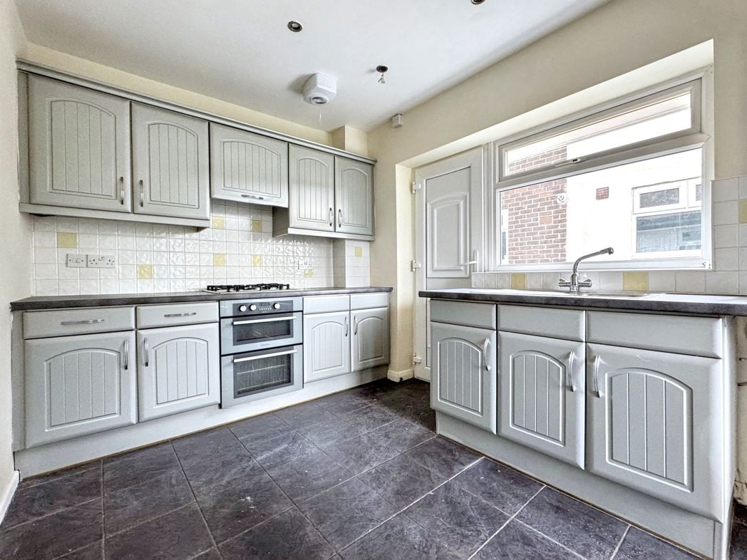 Property image 3 of 20
