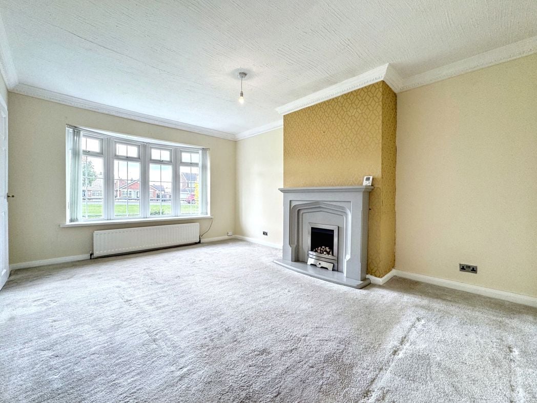 Property image 2 of 20