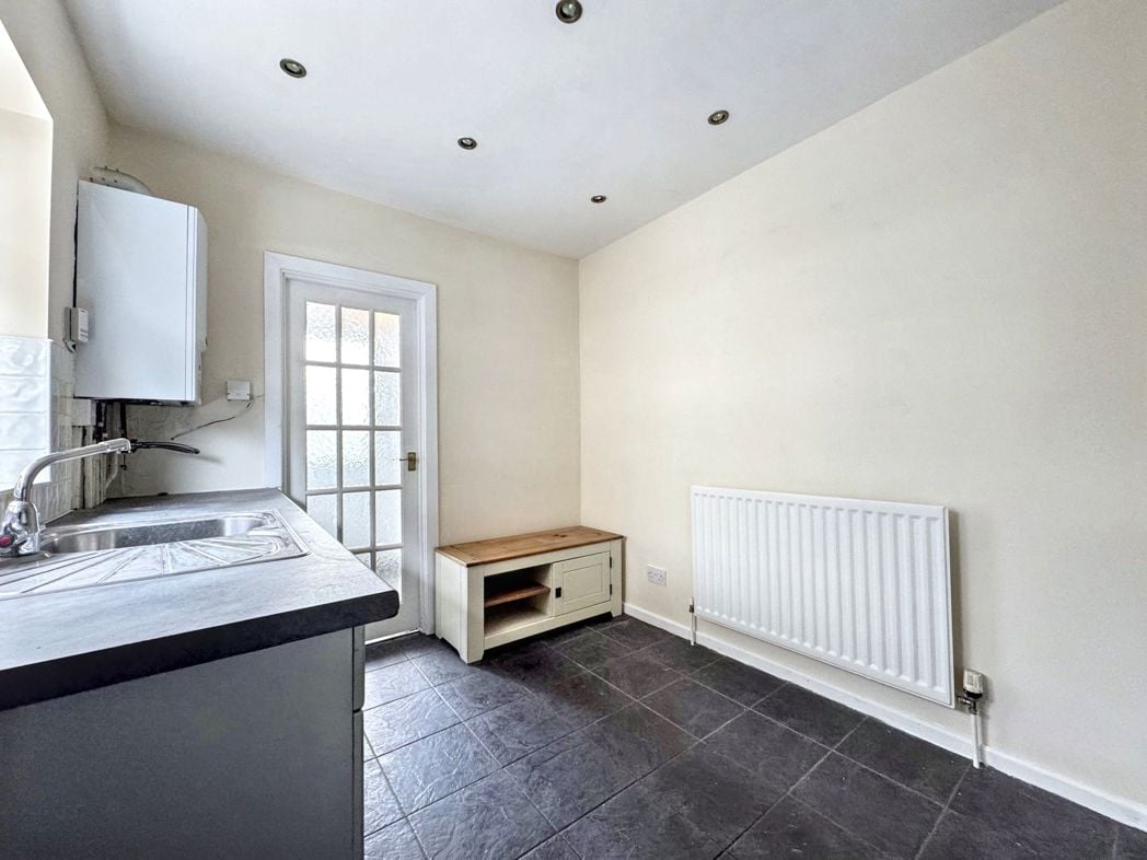 Property image 6 of 20