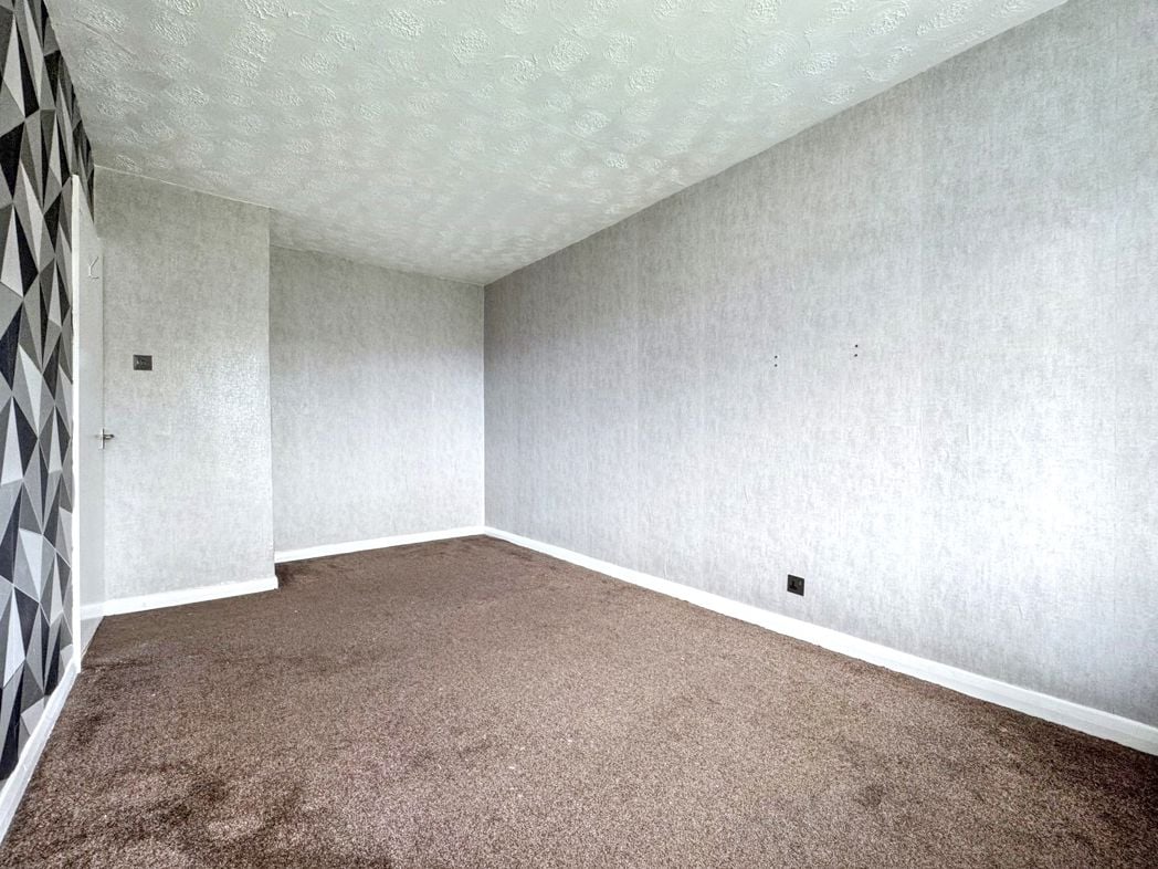 Property image 11 of 20