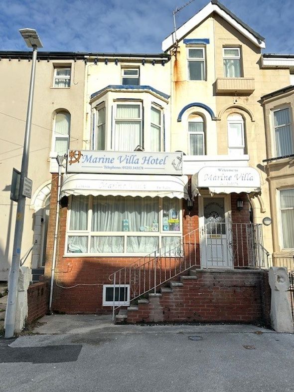 Property image 3 of 29