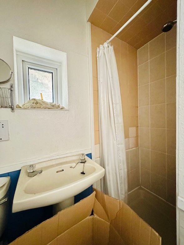 Property image 18 of 29