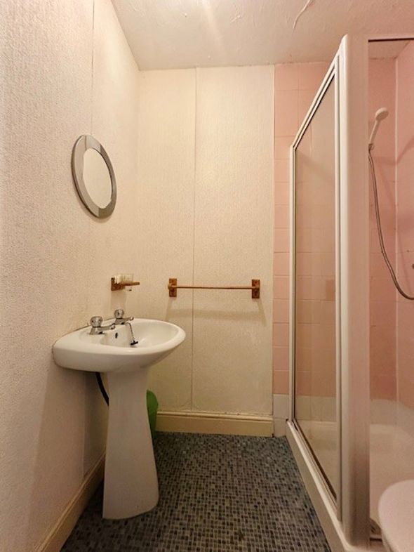 Property image 28 of 29