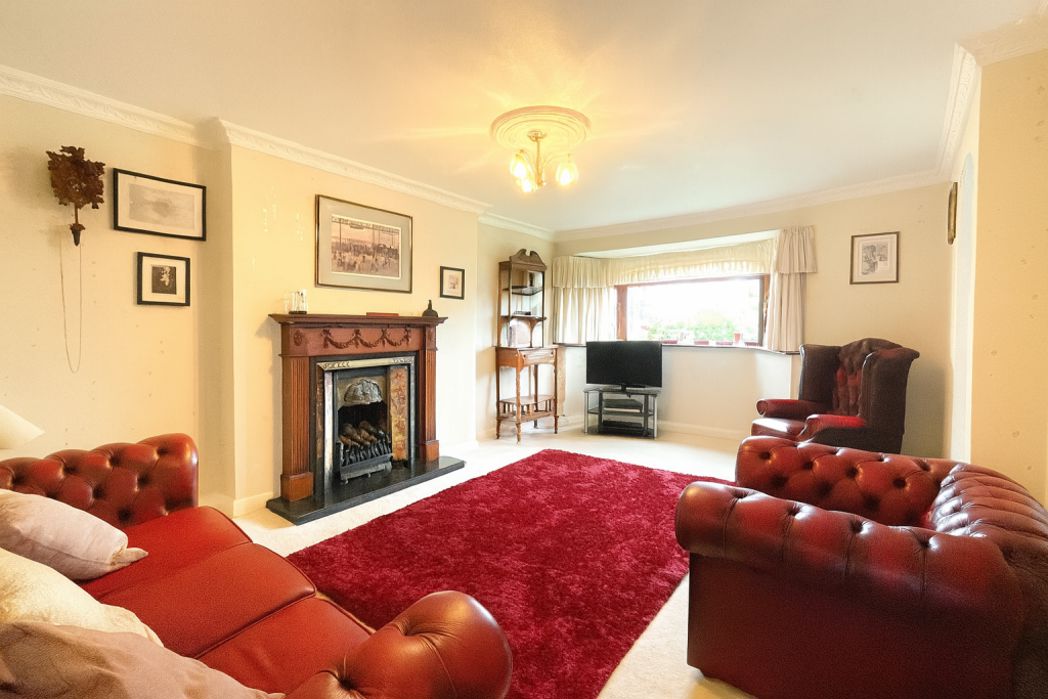 Property image 2 of 11