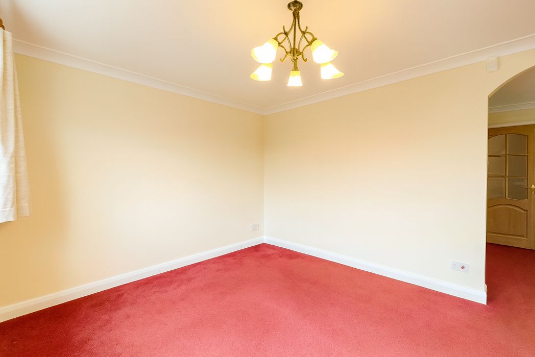 Property image 6 of 11