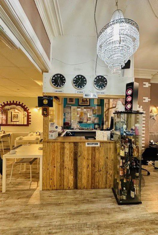 Pembroke Hotel, 17, Blackpool, Lancashire, FY1 1RN