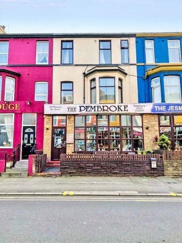 Pembroke Hotel, 17, Blackpool, Lancashire, FY1 1RN