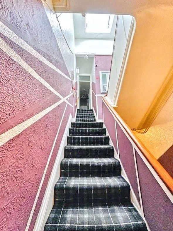 Pembroke Hotel, 17, Blackpool, Lancashire, FY1 1RN