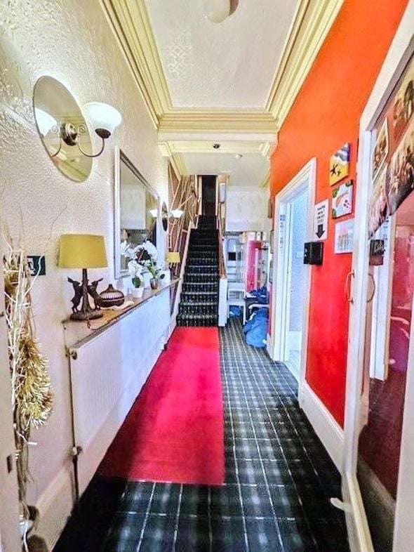 Pembroke Hotel, 17, Blackpool, Lancashire, FY1 1RN