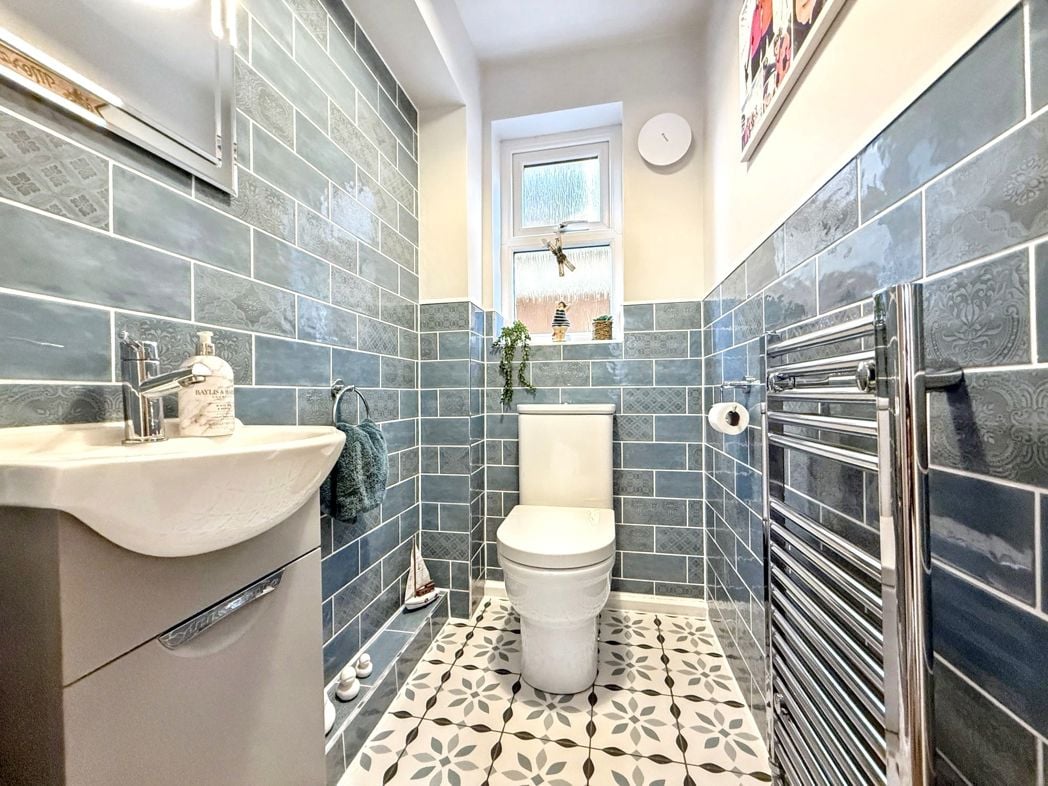 Property image 14 of 28
