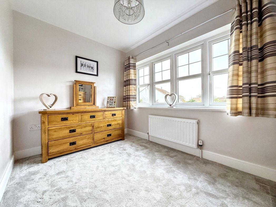 Property image 21 of 28