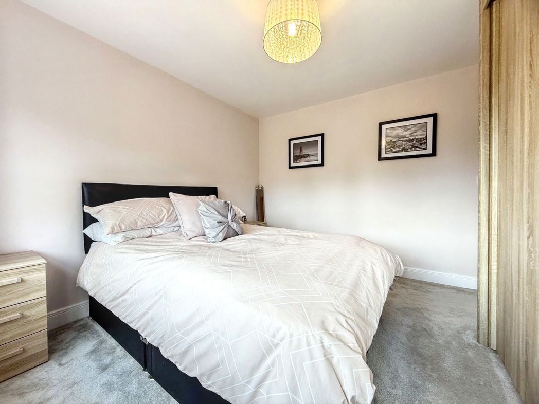 Property image 20 of 28