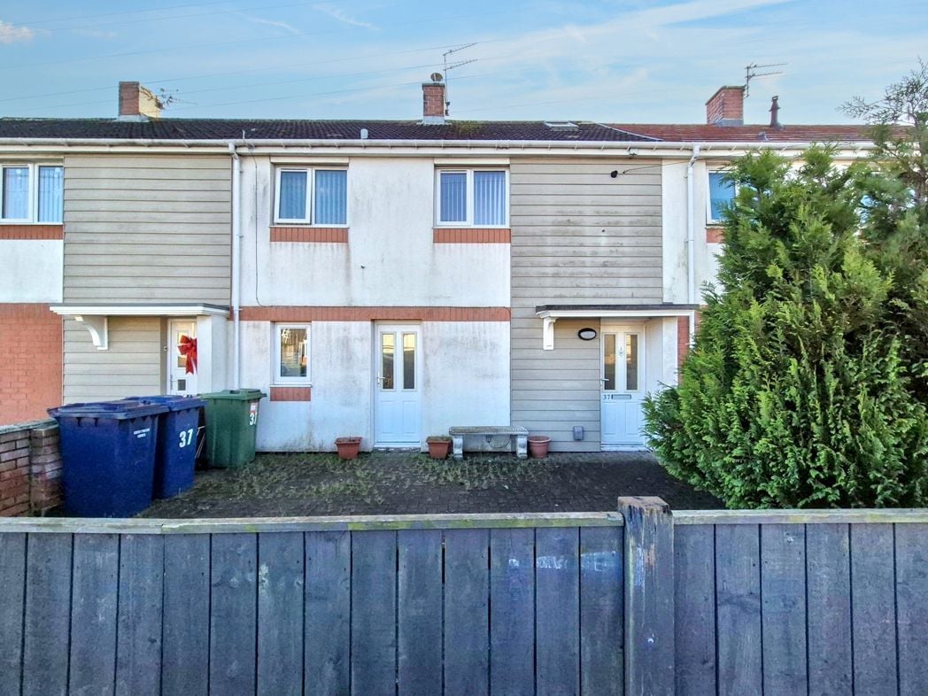 Property image 1 of 18