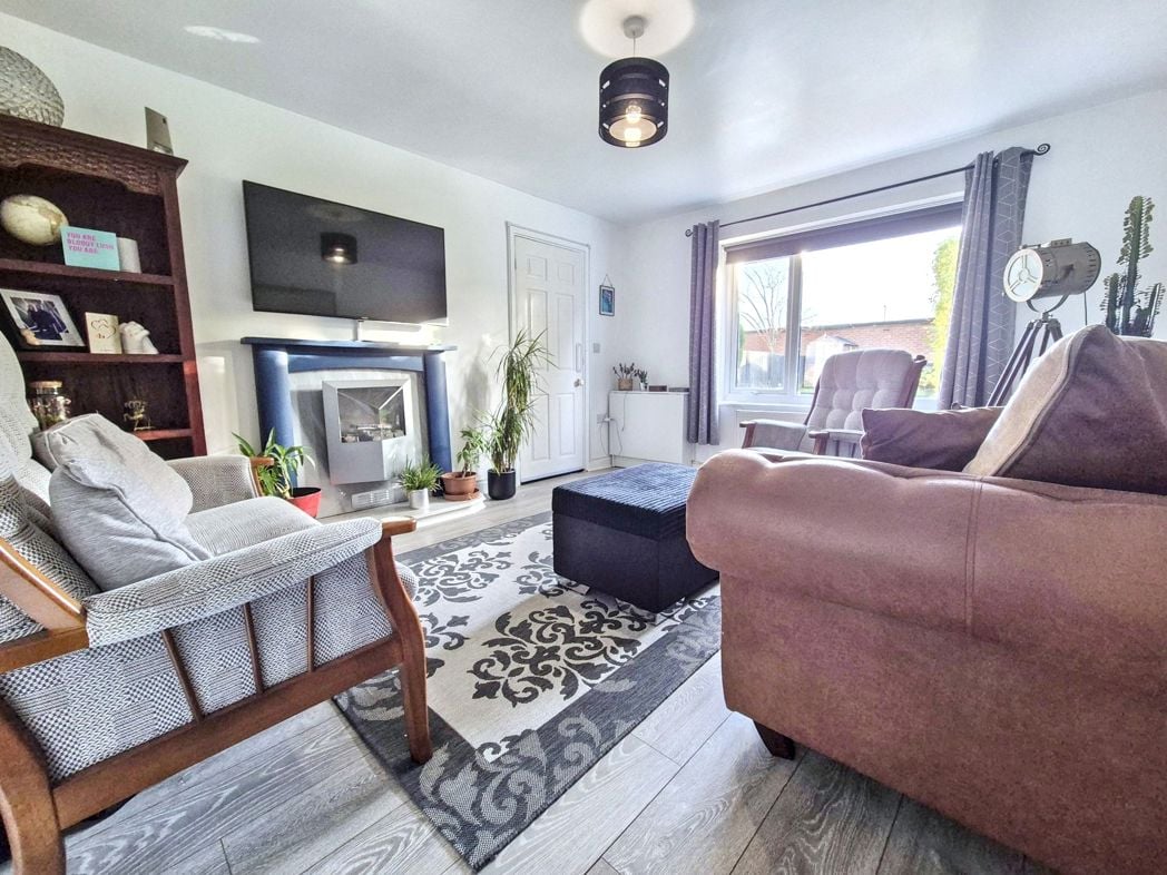 Property image 2 of 18