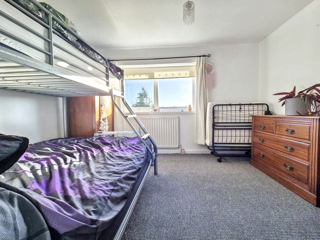 Property image 15 of 18