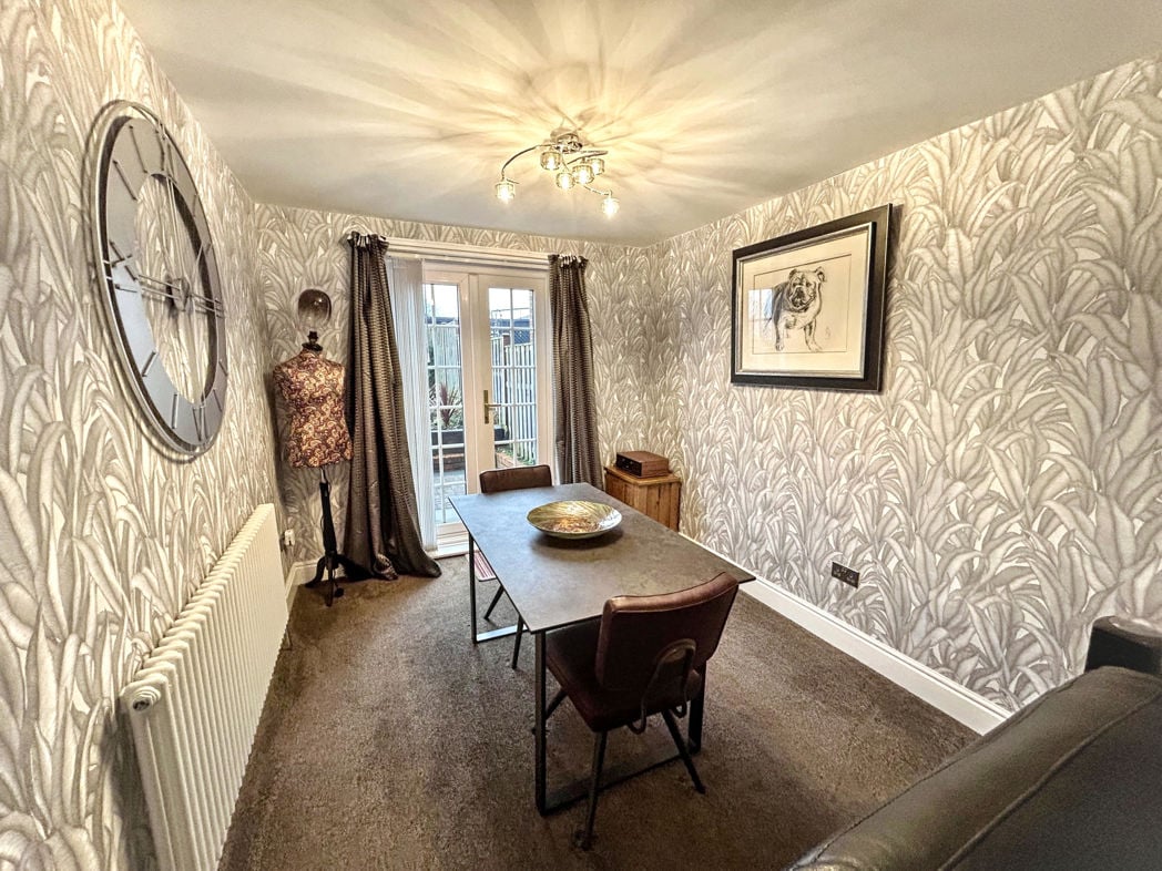 Property image 7 of 23